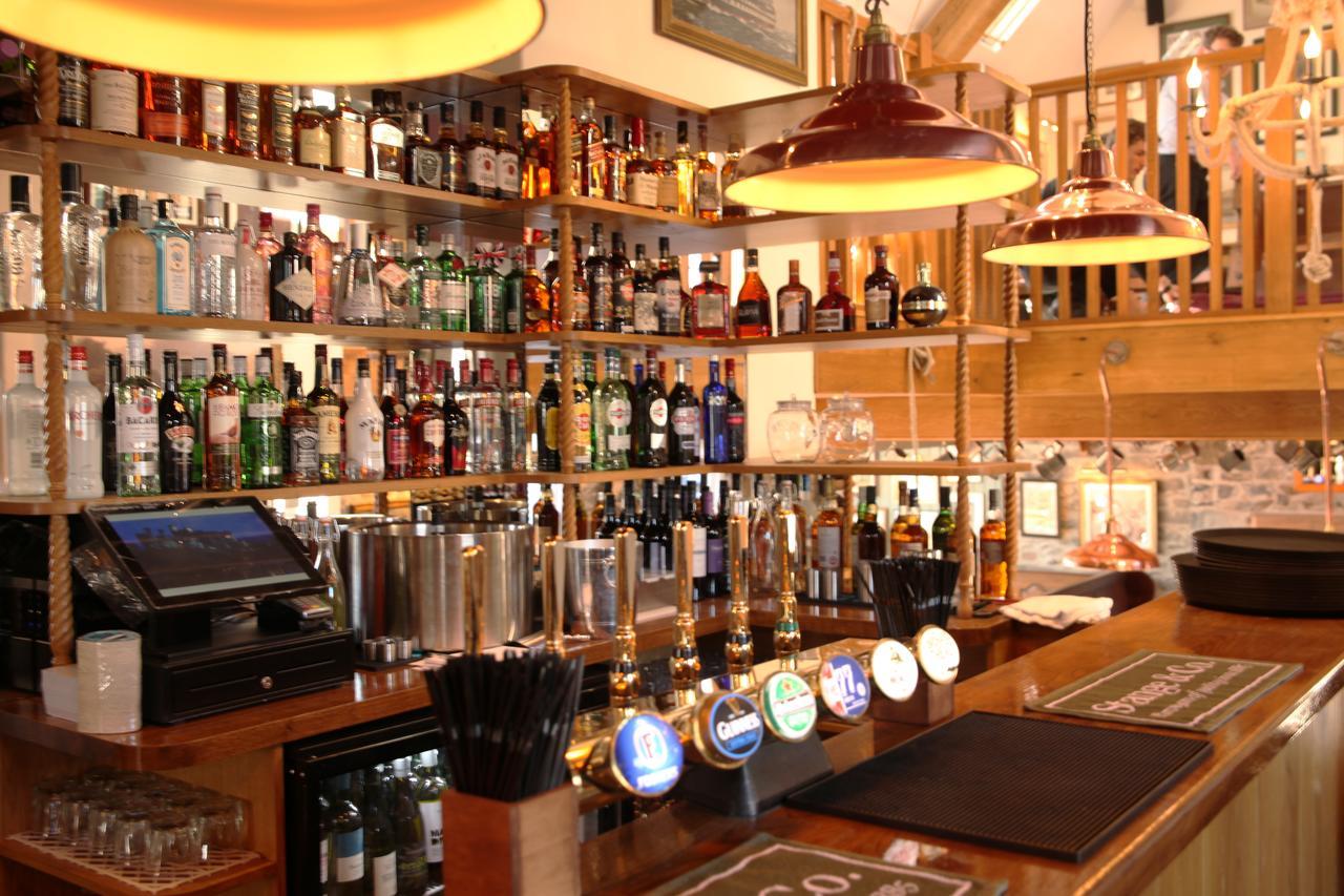 The Erskine Arms Conwy Exterior photo